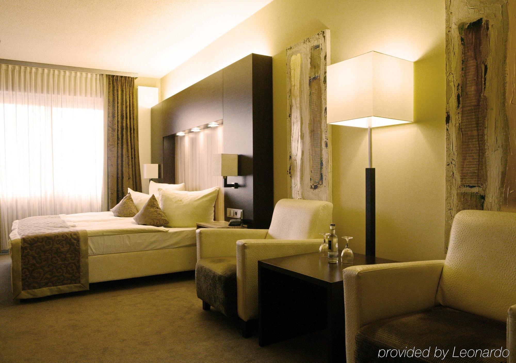 Der Heidehof Conference & Spa Resort Gaimersheim Szoba fotó